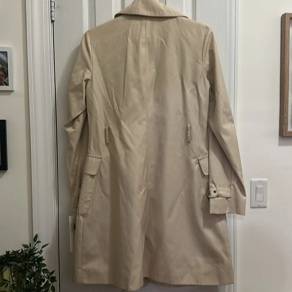 Esprit size 8 tan trenchcoat - Picture 2 of 8